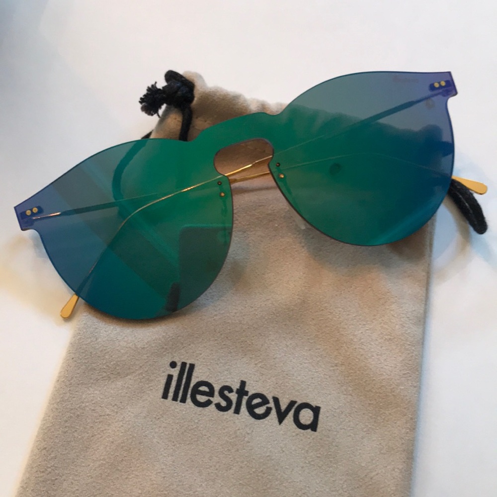 Illesteva Sunglasses
